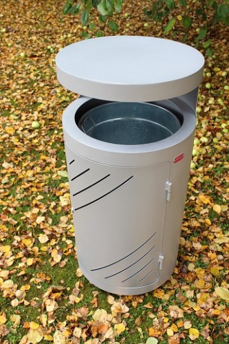 roska-astia sisäastialla