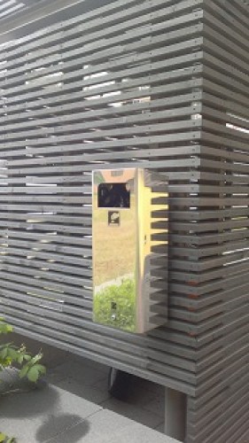 roska-astia ruostumaton teräs